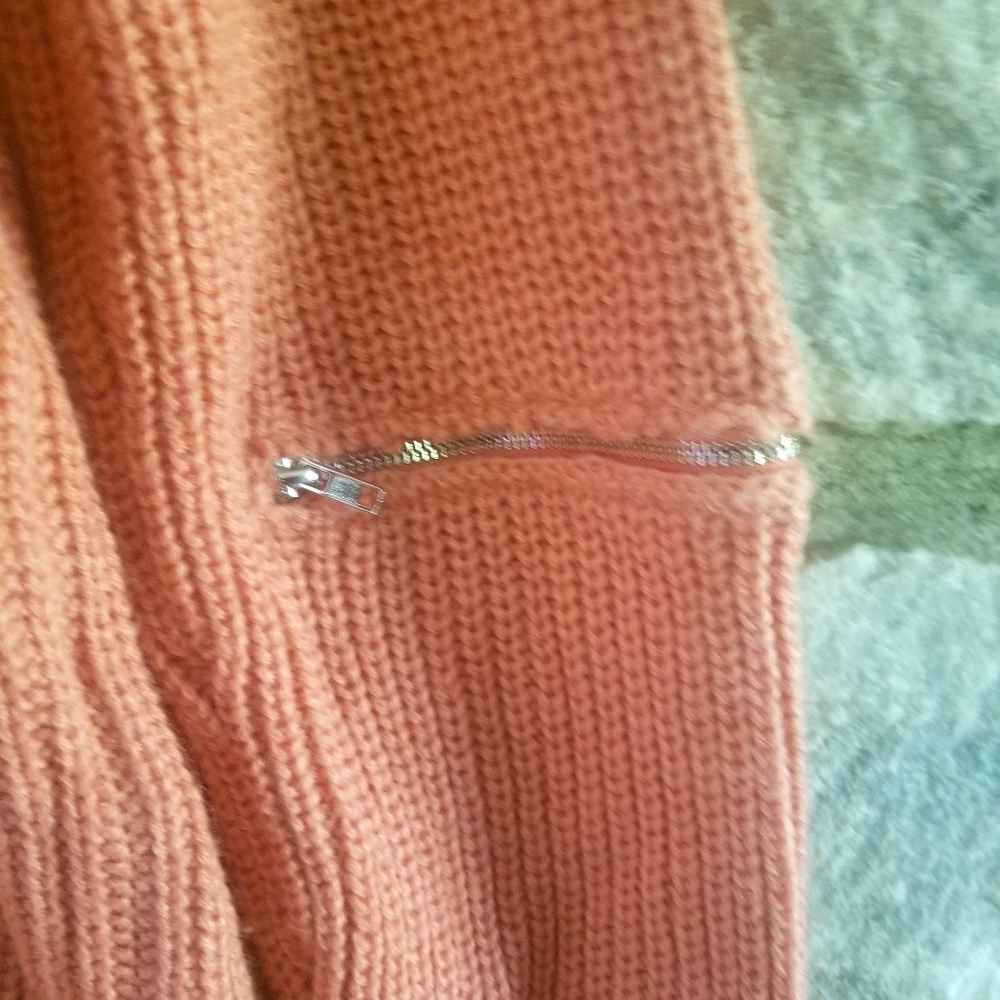 FOREVER 21 Lace up Choker V-neck Zipper Sweater - Picture 8 of 9